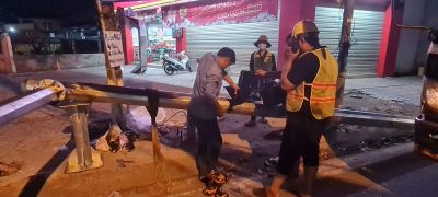 THI CÔNG LẮP ĐẶT ĐÈN GIAO THÔNG 2
